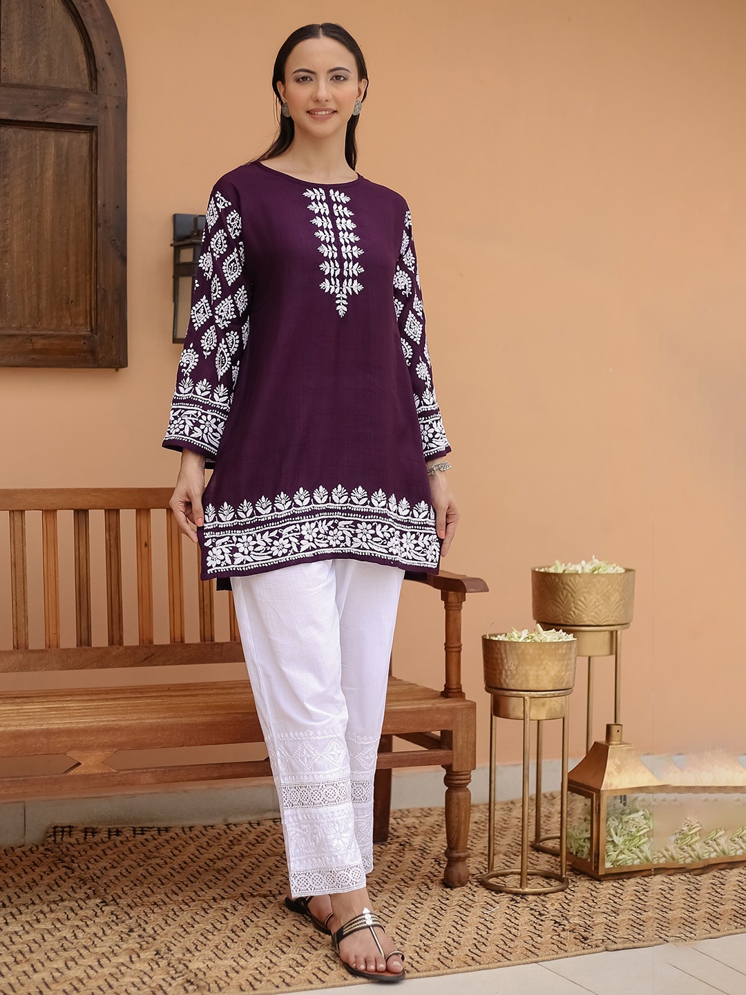 

HOUSE OF KARI Floral Embroidered Chikankari Flared Sleeves Straight Short Kurta, Purple