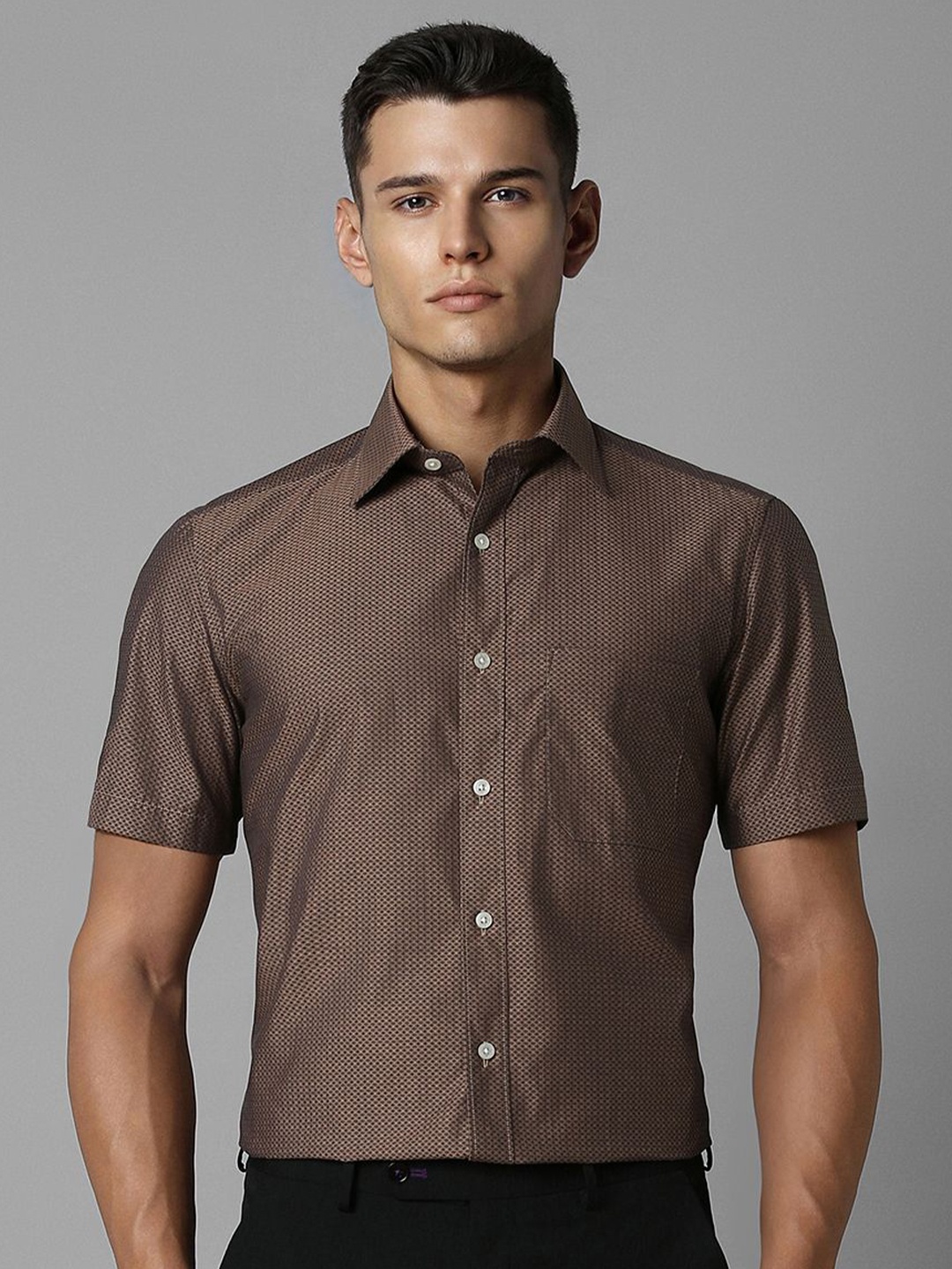 

Louis Philippe Men Classic Opaque Printed Cotton Casual Shirt, Brown