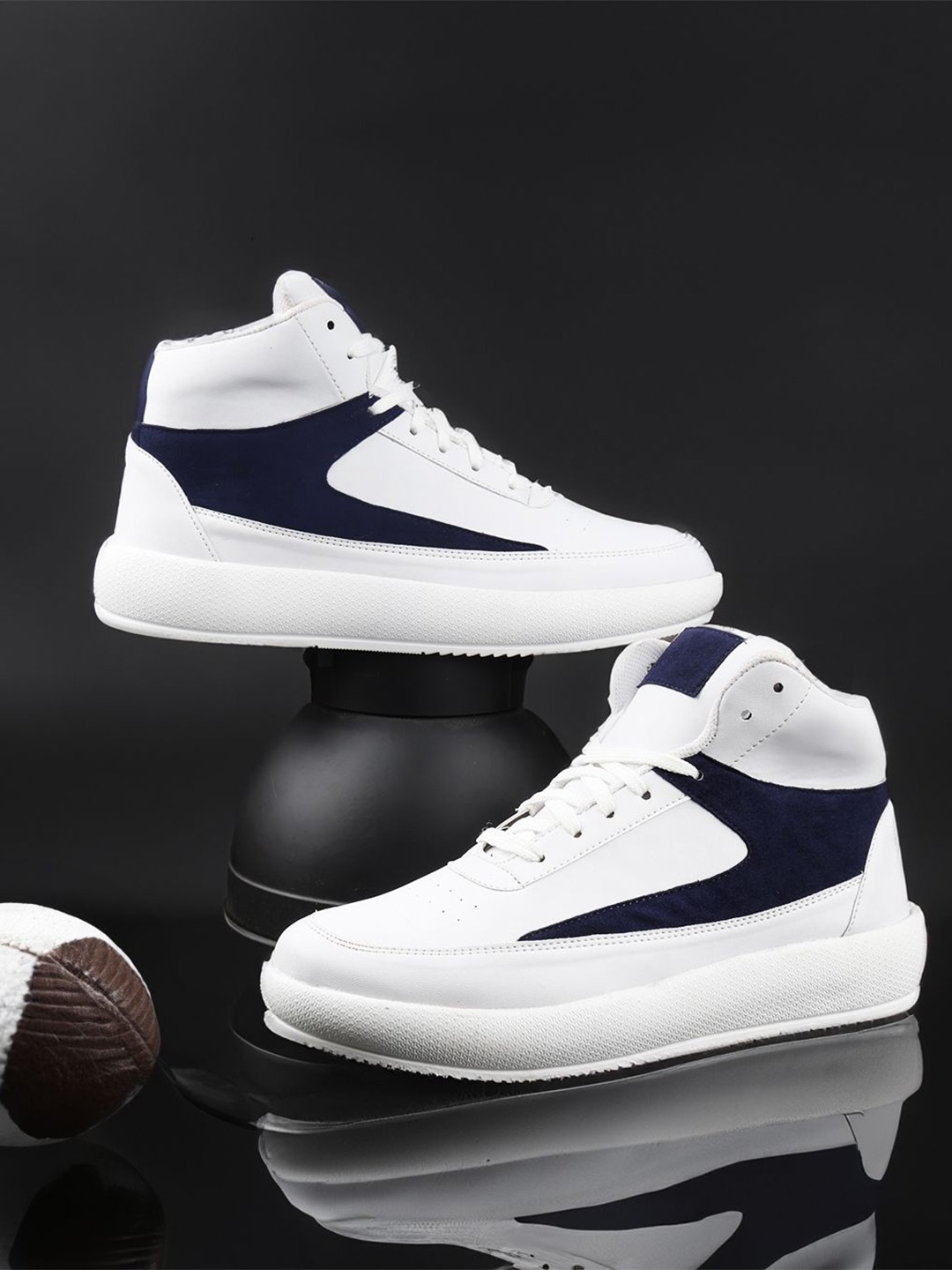 

mr.wonker Men Running Shoes, White