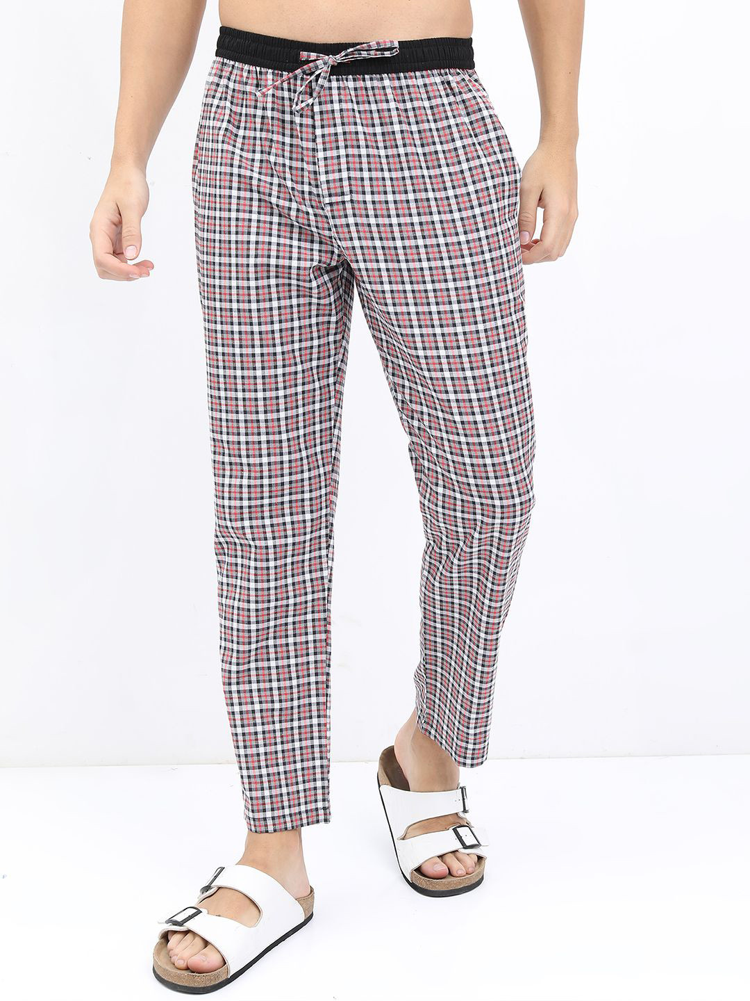 

HIGHLANDER Men Checked Lounge Pants, Red