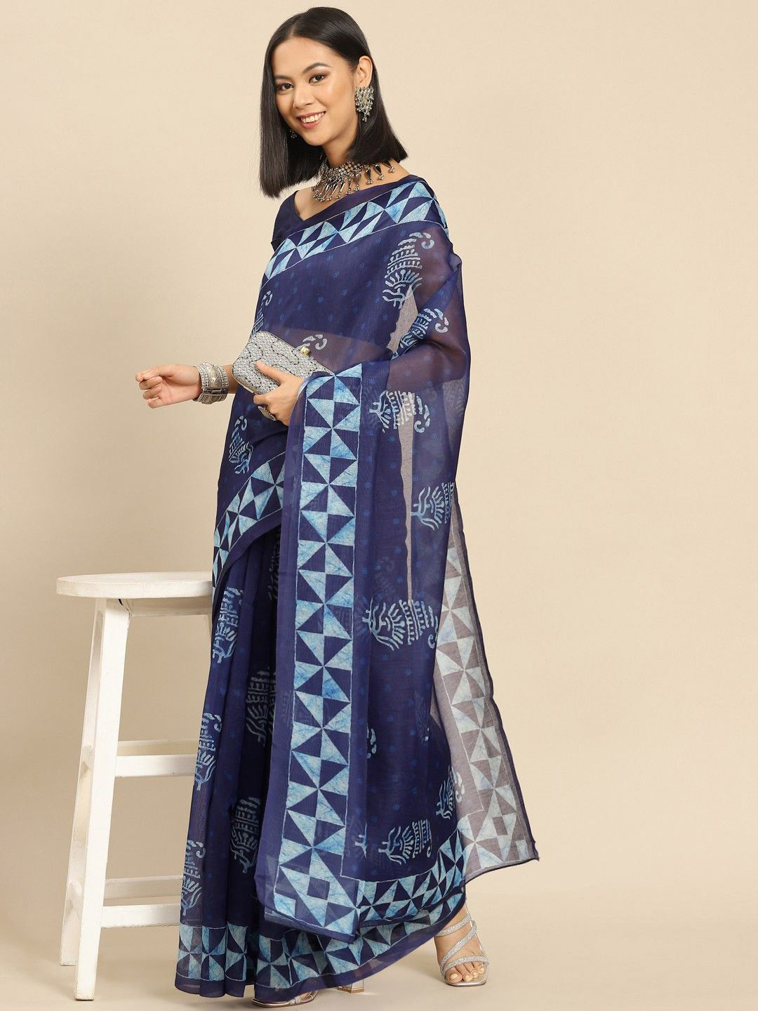 

Anouk Paisley Saree, Navy blue