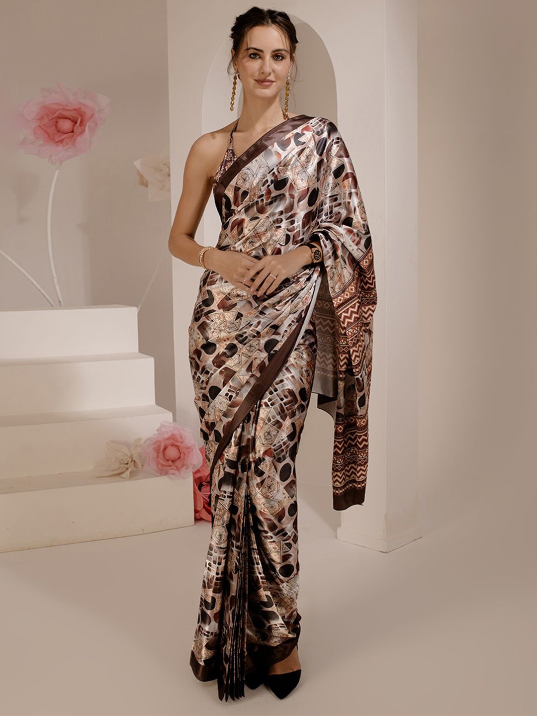 

BAESD Women Printed Saree, Black
