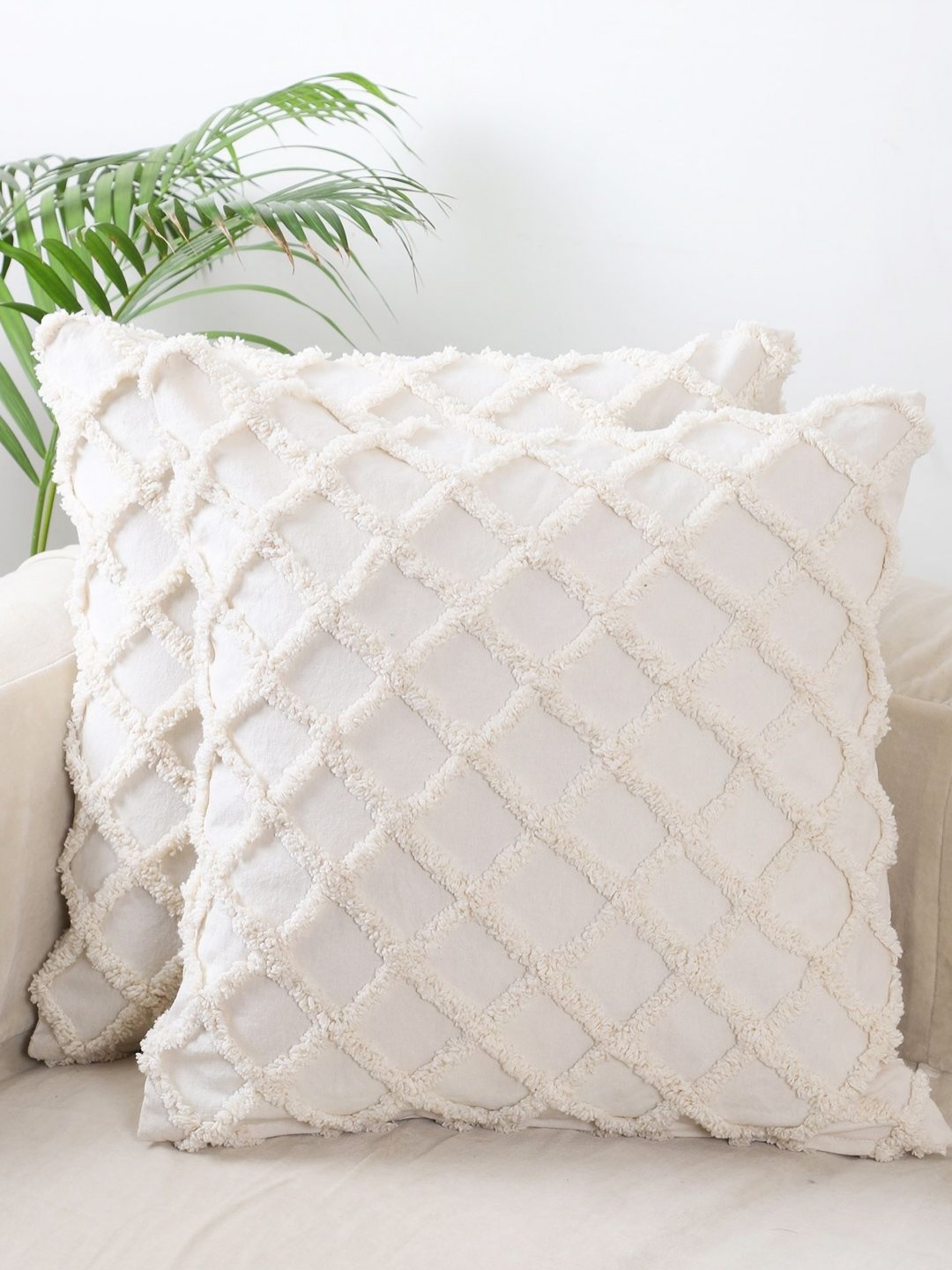 

Jamio Firati White 2 Pieces Embroidered Cotton Square Cushion Covers