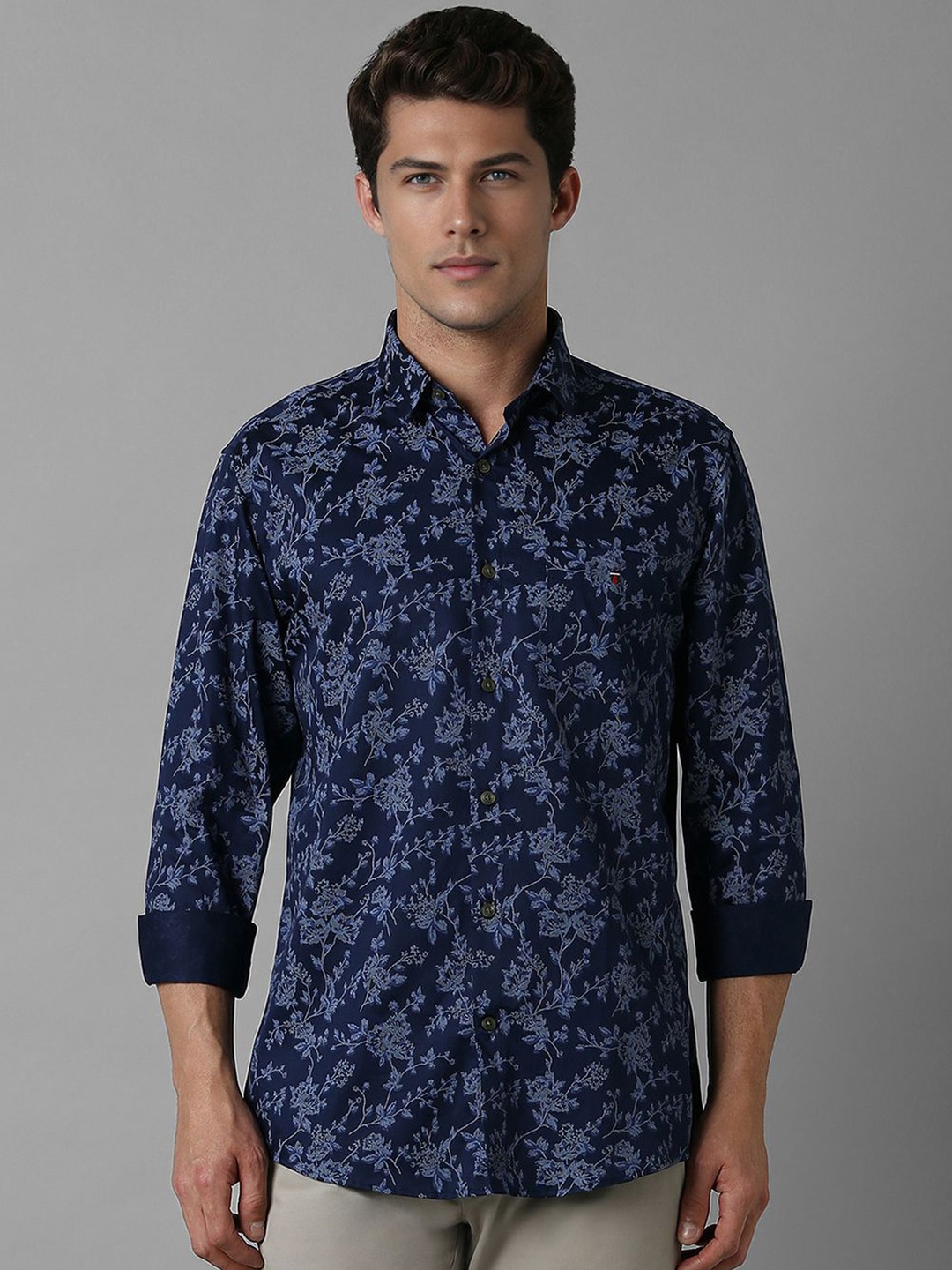 

Louis Philippe Sport Men Cotton Slim Fit Floral Printed Shirt, Navy blue