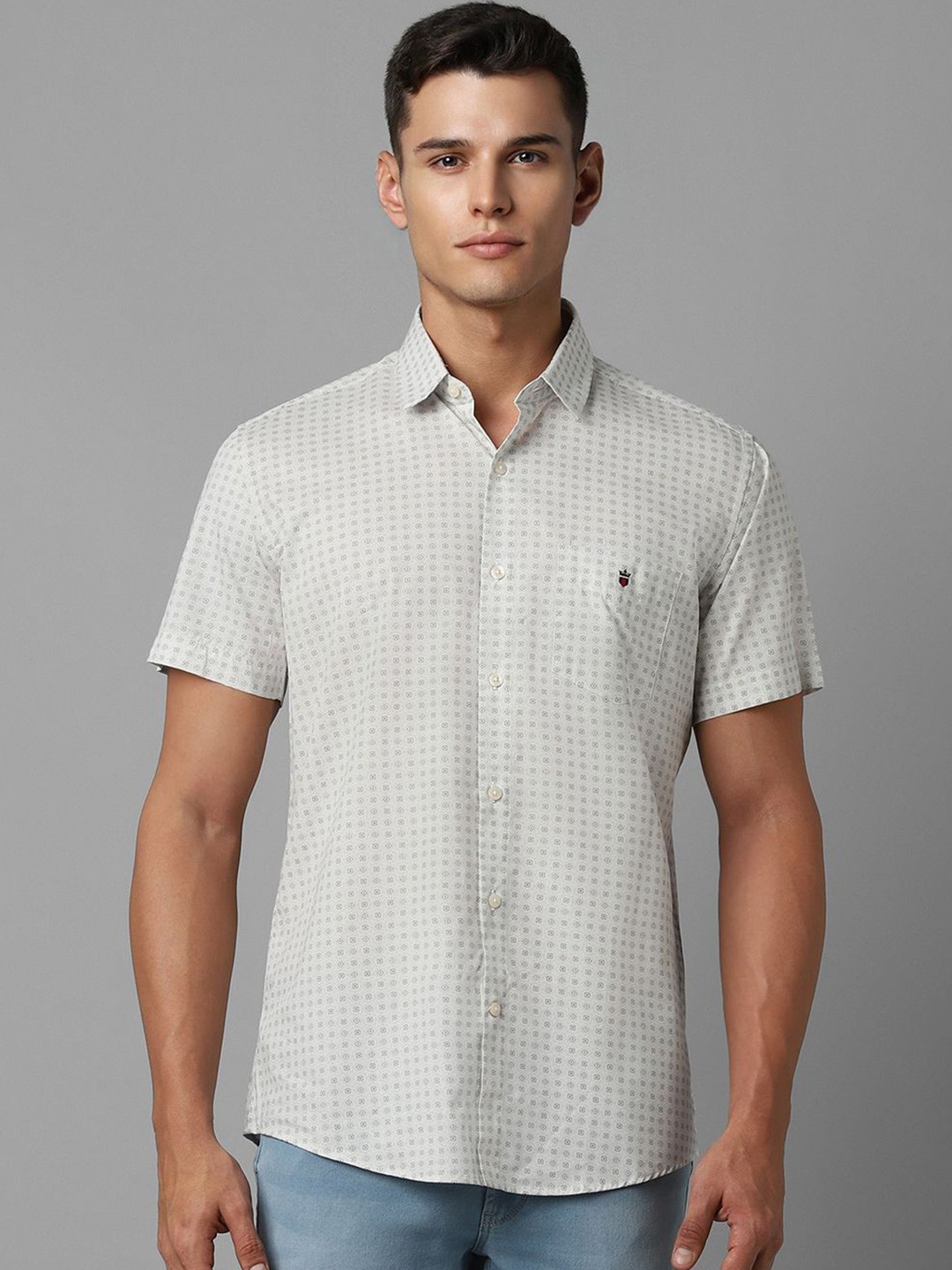 

Louis Philippe Sport Men Slim Fit Spread Collar Cotton Shirt, Grey