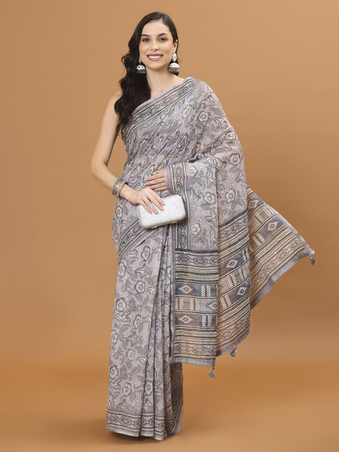 

Meena Bazaar Floral Printed Saree, Grey
