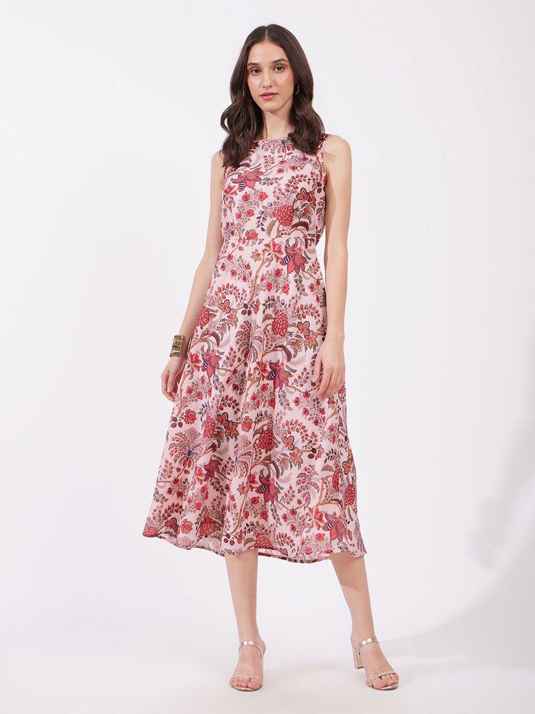 

FableStreet Women Floral Print Fit & Flare Midi Dress, Red