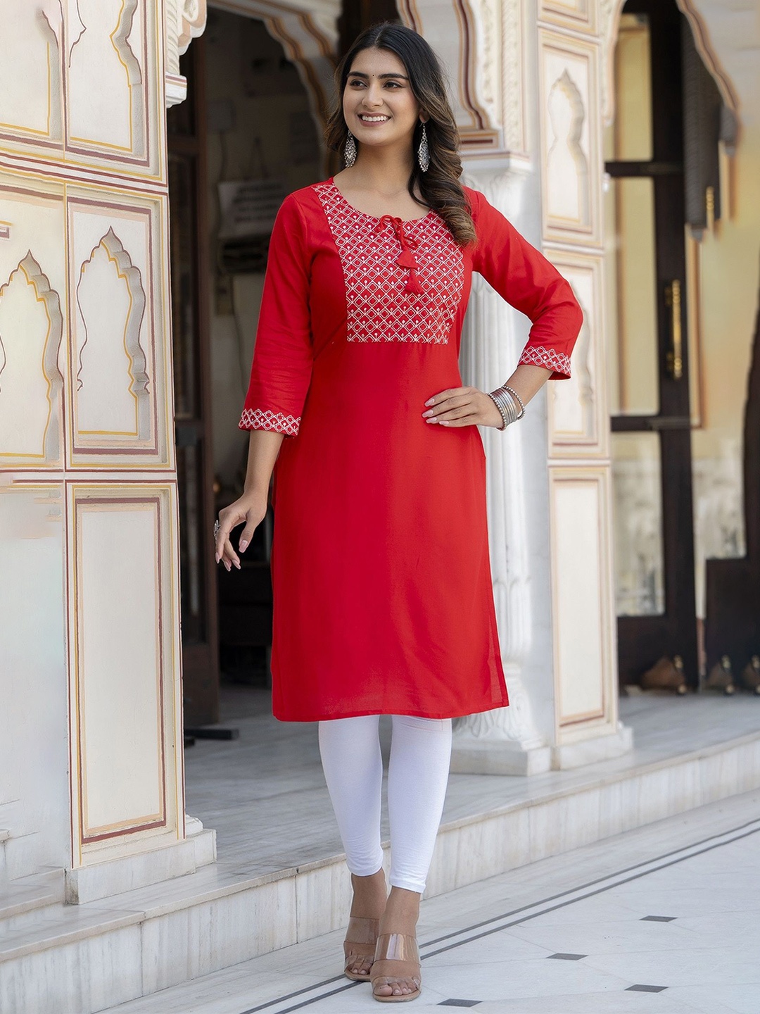 

MF Hayat Women Geometric Embroidered Yoke Design Straight Kurtas, Red