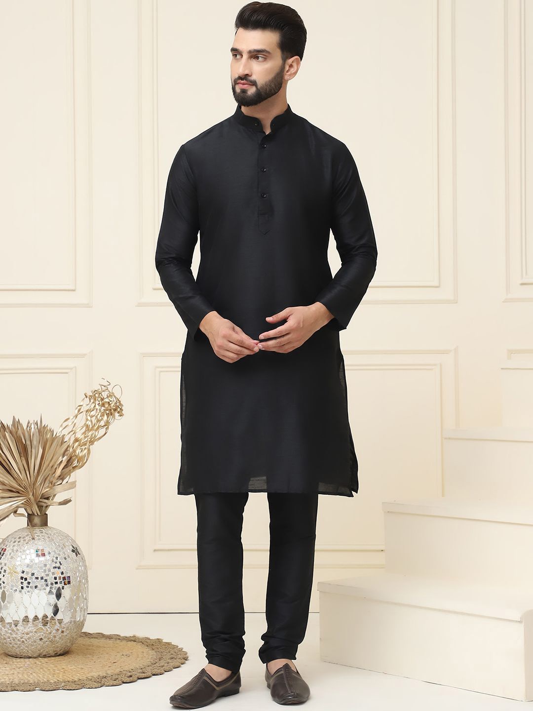 

SOJANYA Mandarin Collar Silk Cotton Straight Kurta with Churidar, Black
