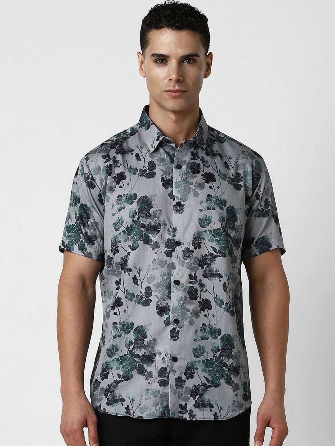 

V Dot Men Cotton Slim Fit Floral Opaque Printed Casual Shirt, Grey