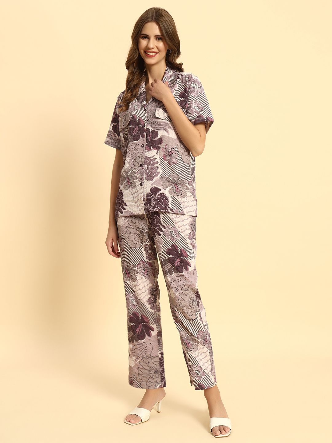 

ROCK AND ROLL Floral Printed Shirt Collar Neck short sleeves Shirt With Trousers, Purple