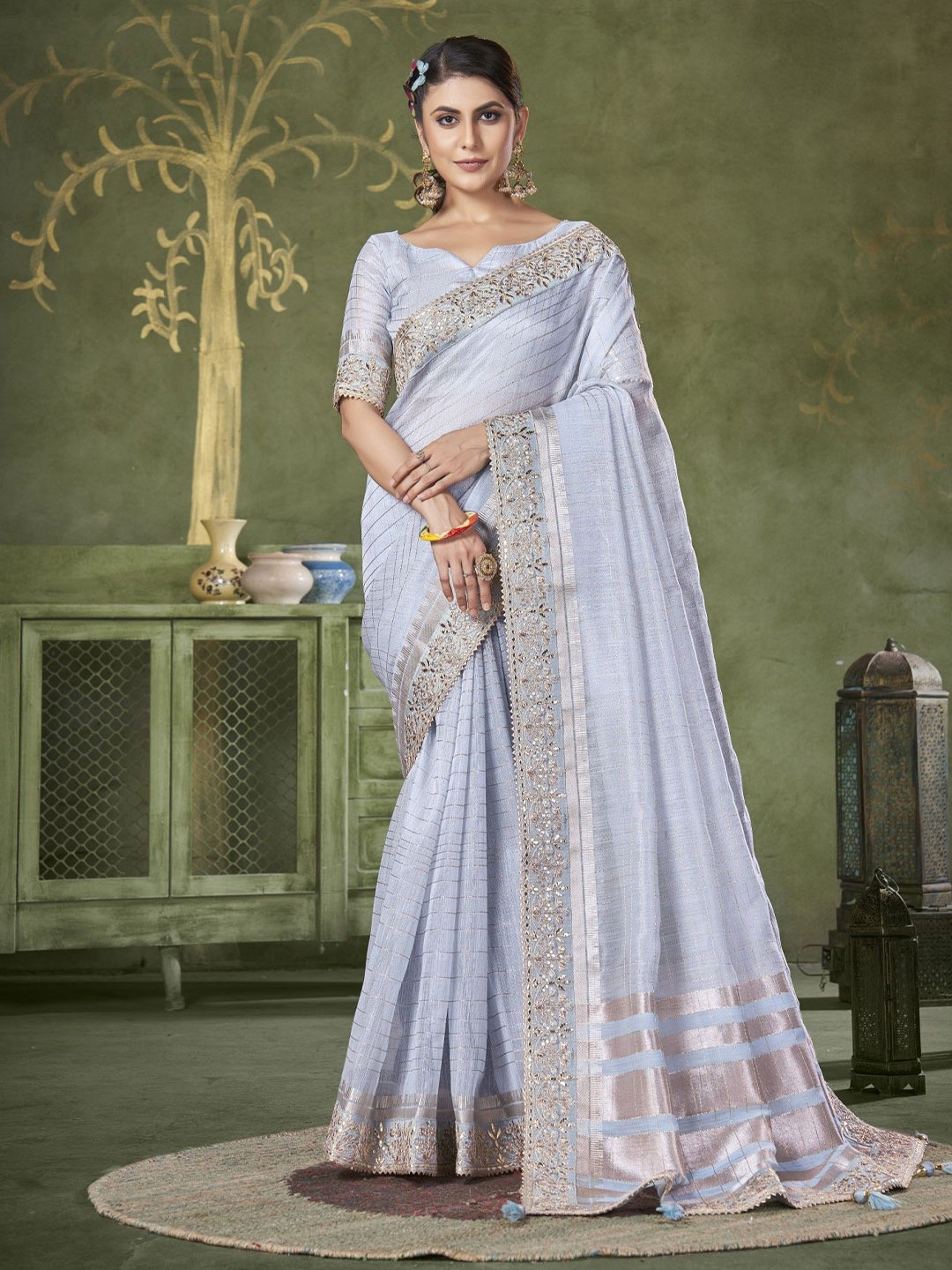 

Panzora Checked Embroidered Saree, Blue