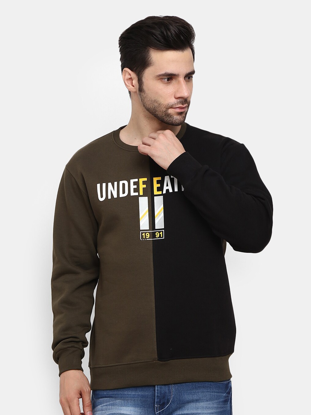 

V-Mart Men Olive Green Printed Sweatshirt