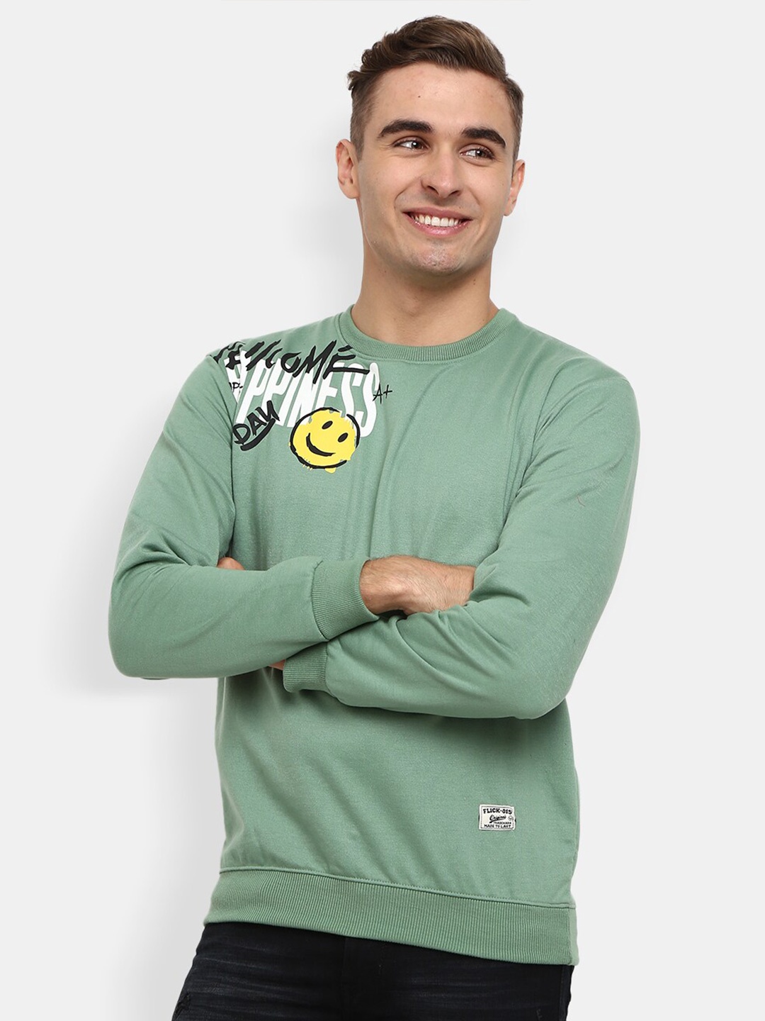 

V-Mart Men Green Sweatshirt