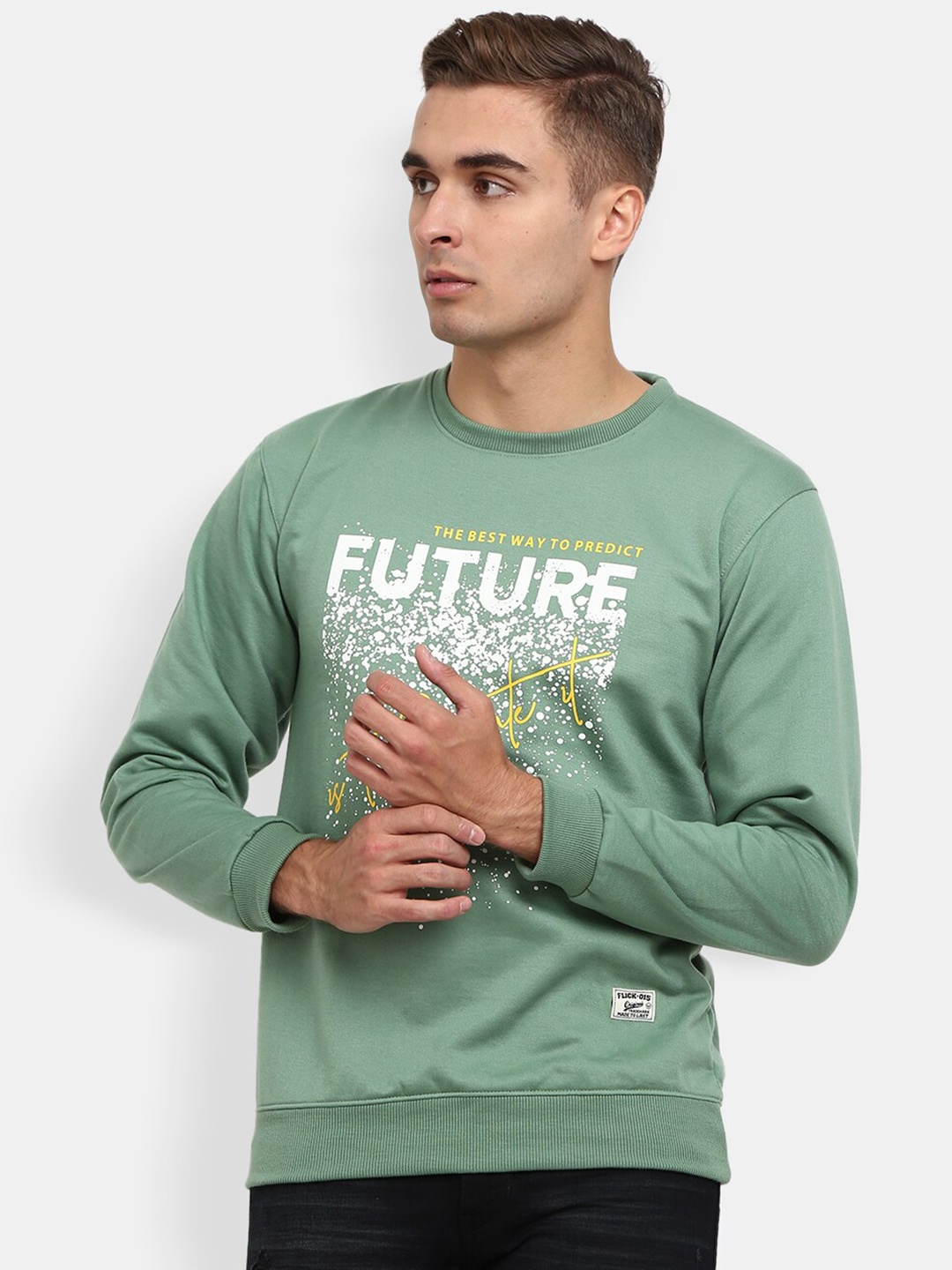 

V-Mart Men Green Printed Sweatshirt