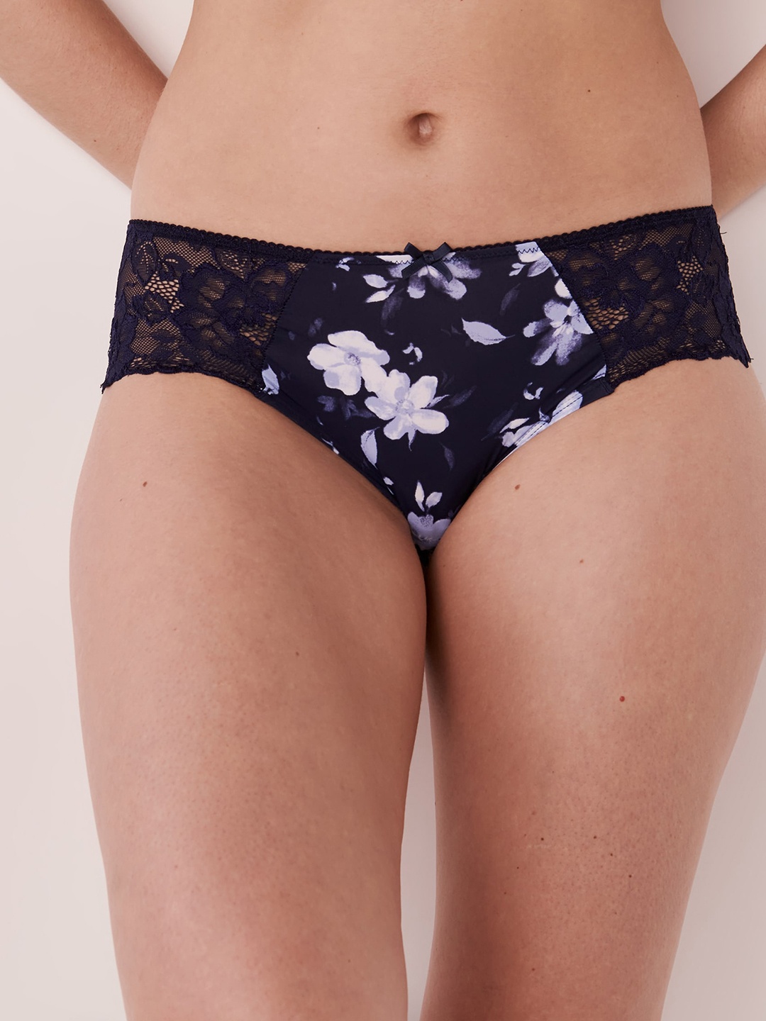 

La Vie en Rose Women Navy Blue Printed Hipster Brief