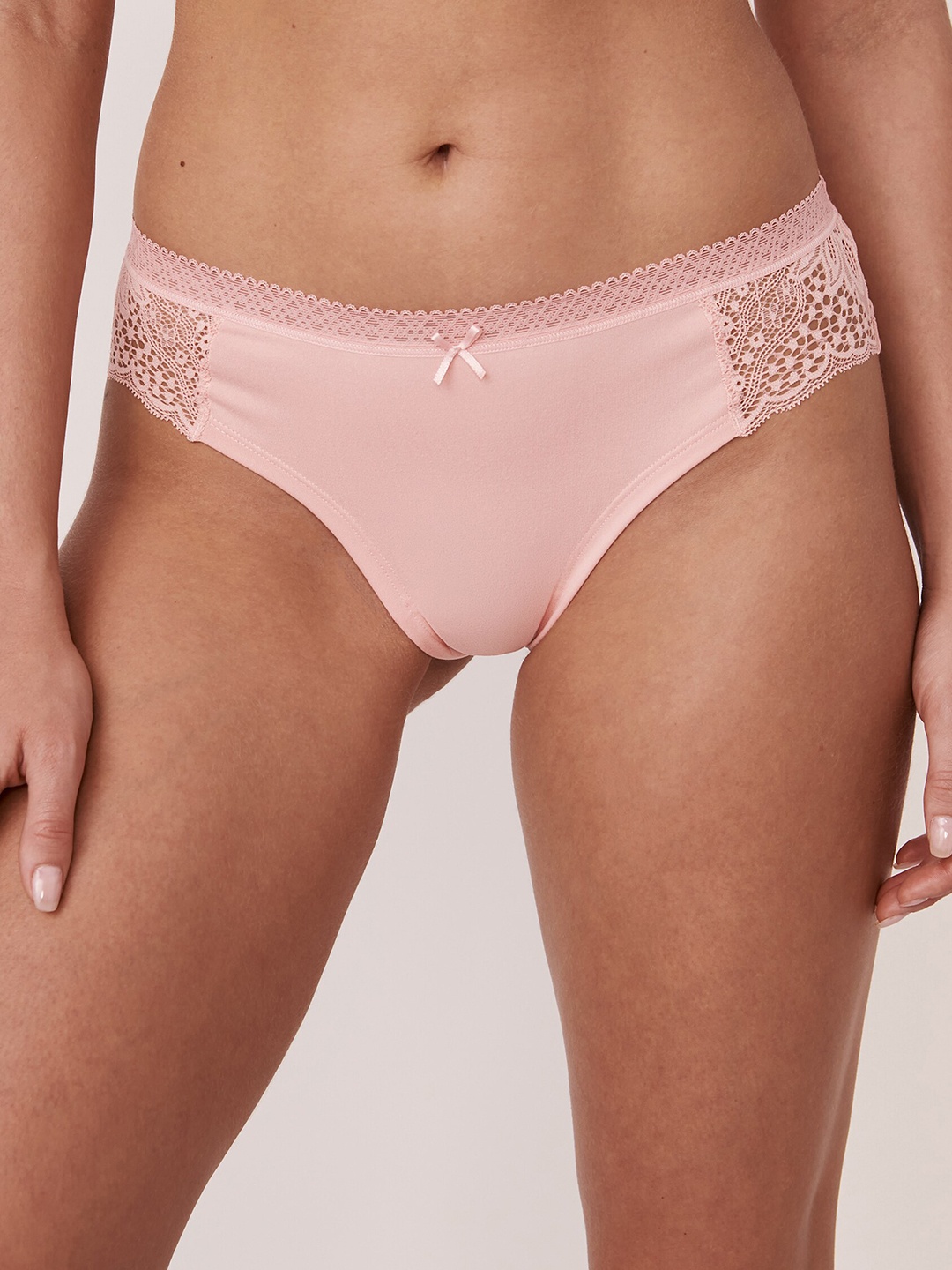 

La Vie en Rose Women Orange Solid Lace Bikini Briefs 20100169-70009