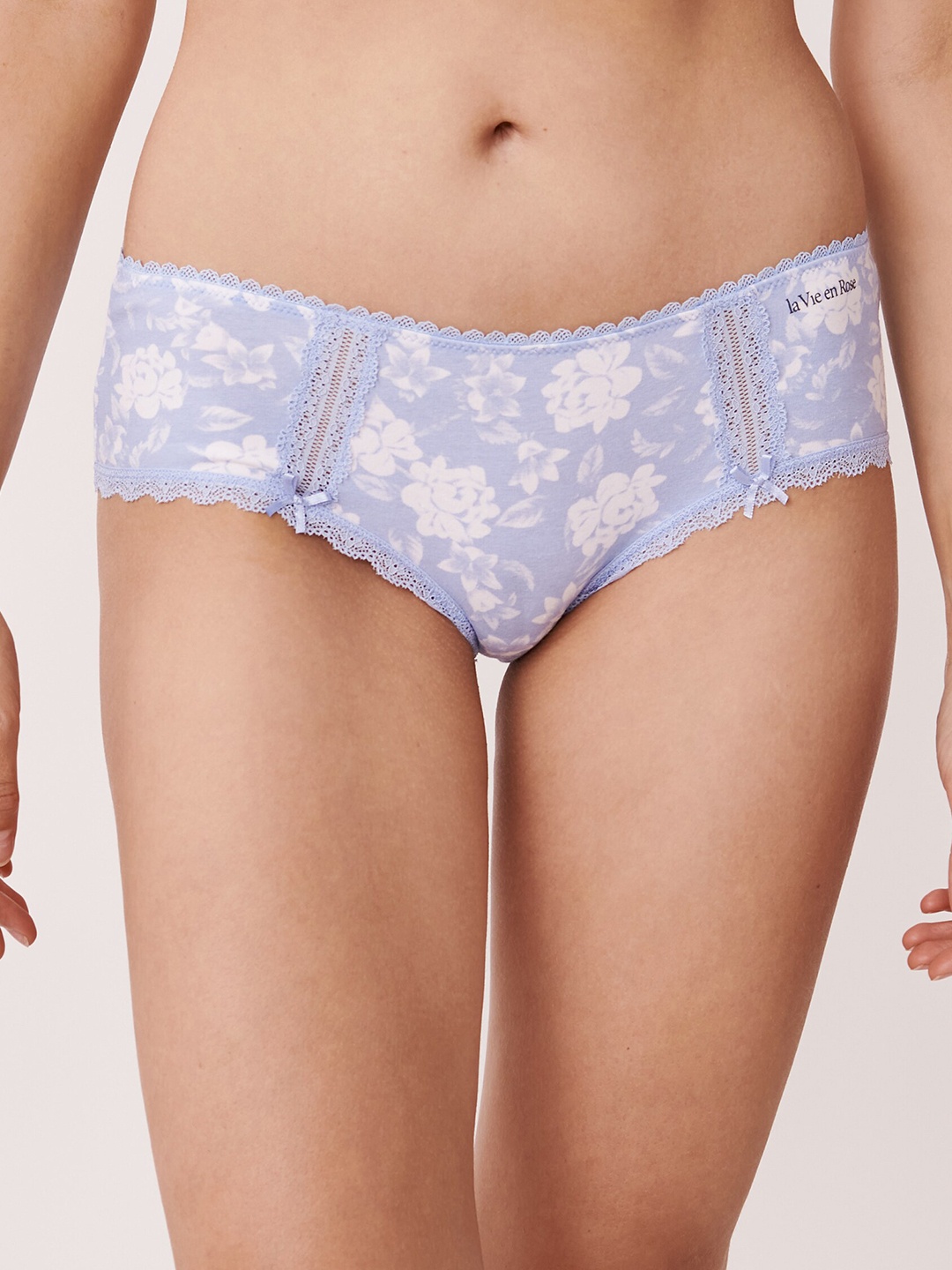 

La Vie en Rose Women Blue & White Printed Hipster Briefs, Lavender
