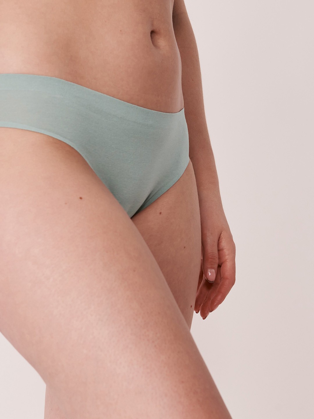 

La Vie en Rose Women Blue Solid Bikini Briefs