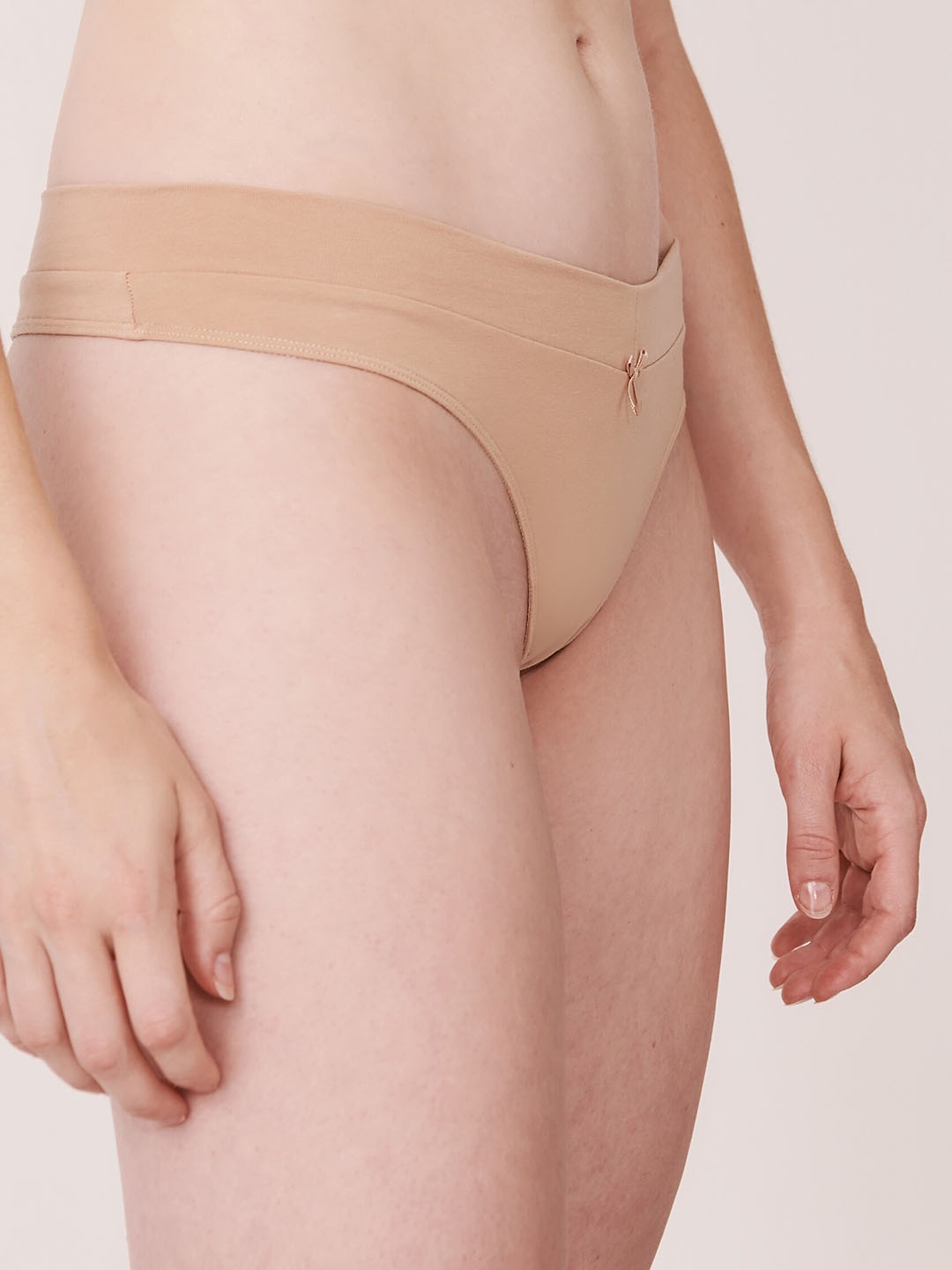 

La Vie en Rose Women Beige Colored Solid Thong Briefs