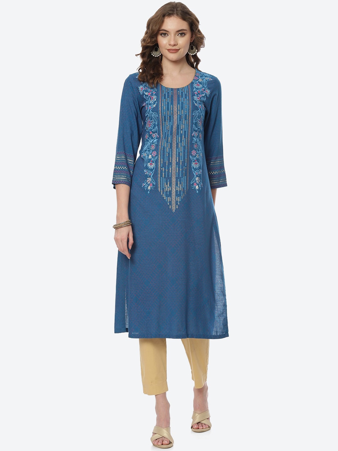 

Rangriti Women Blue Ethnic Motifs Embroidered Thread Work Kurta