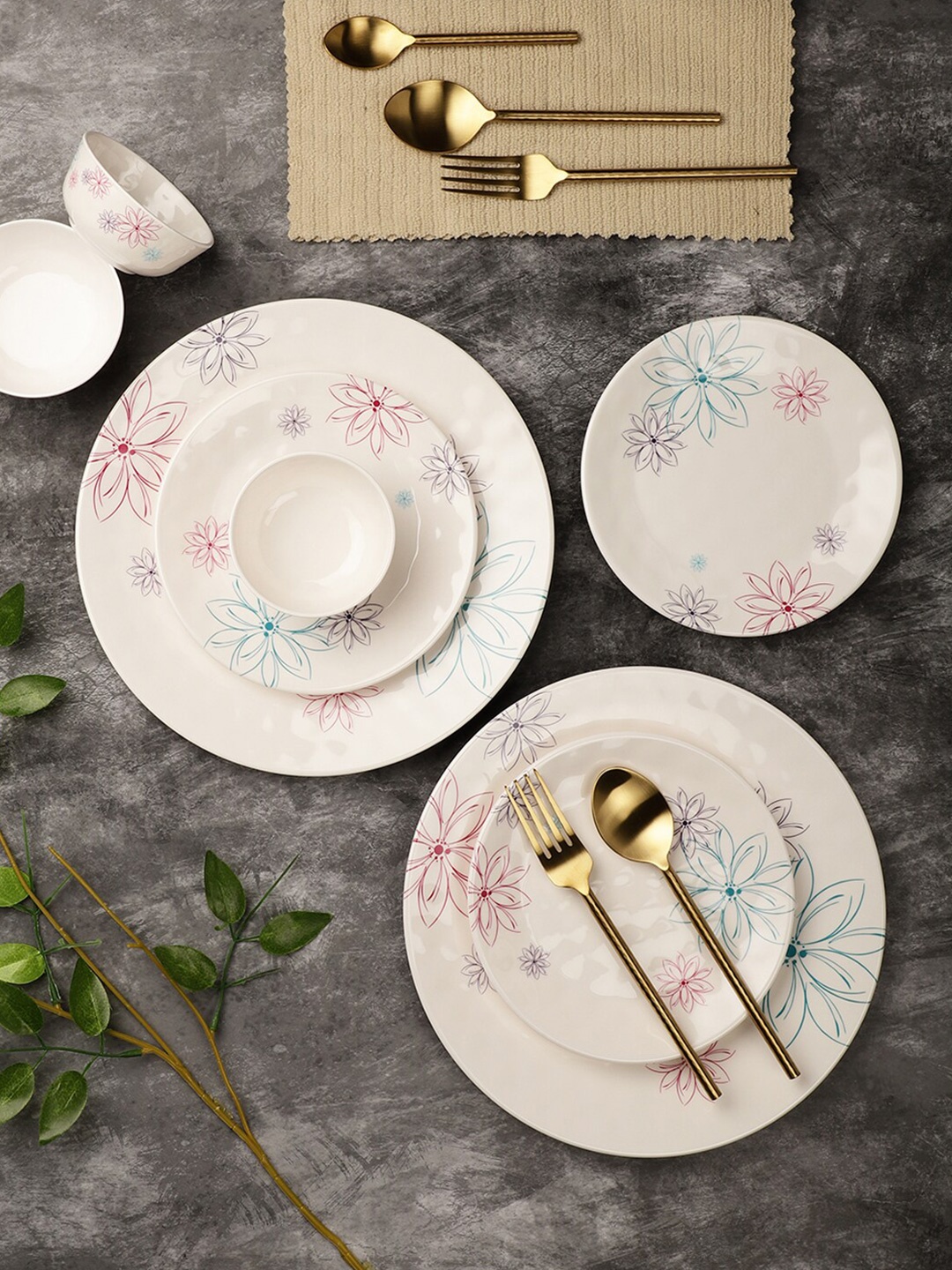 

Servewell White & Red Pieces Floral Printed Melamine Glossy Dinner Set