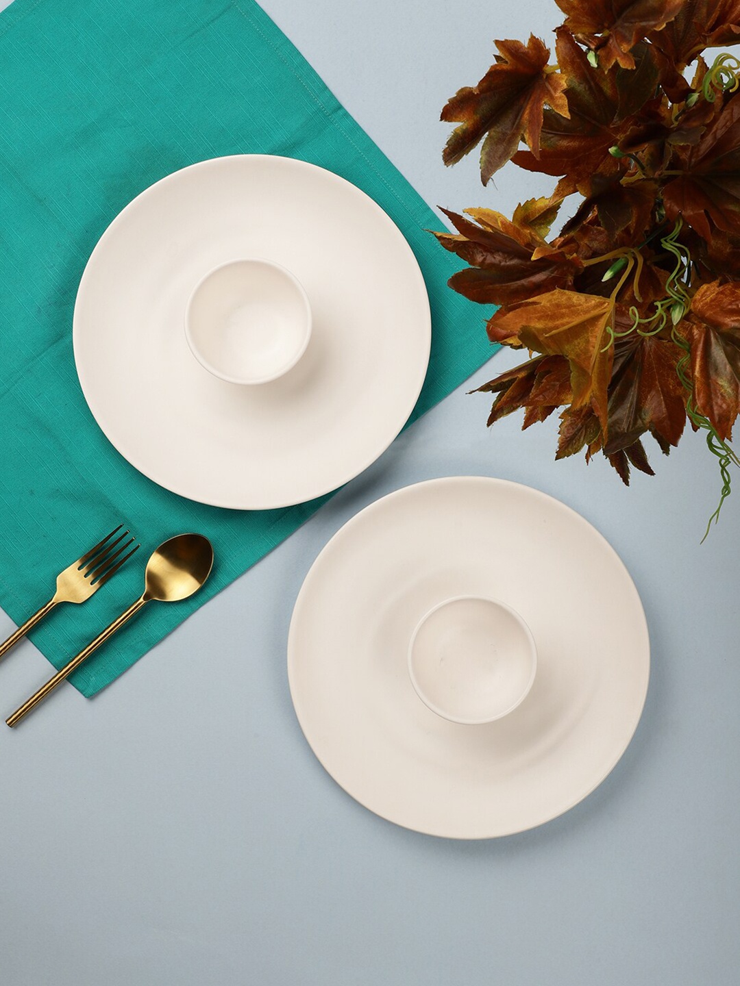 

Servewell White & 12 Pieces Geometric Melamine Glossy Dinner Set