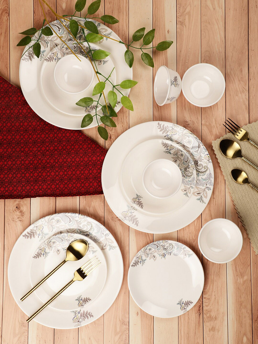 

Servewell White & Blue Pieces Floral Printed Melamine Glossy Dinner Set