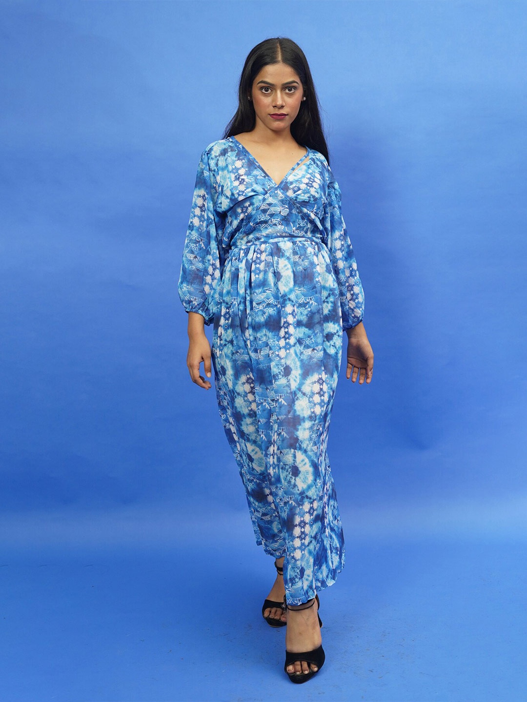 

Rajoria Instyle Multicoloured Floral Georgette Ethnic Maxi Dress, Multi