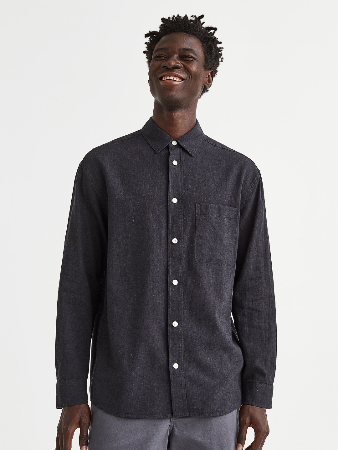 

H&M Men Relaxed Fit Linen-blend shirt, Black