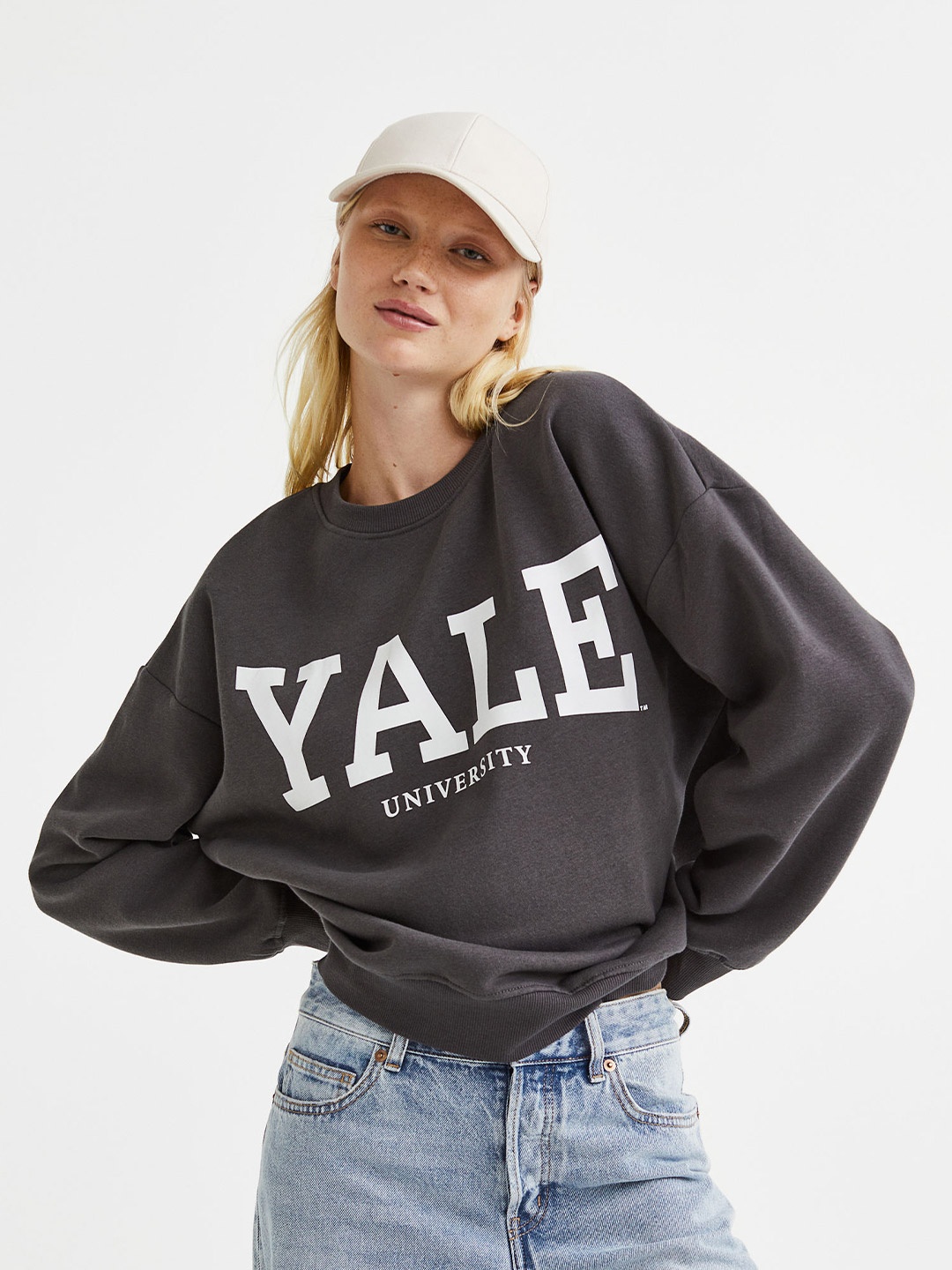 

H&M Women Grey & White Motif-Detail Sweatshirt