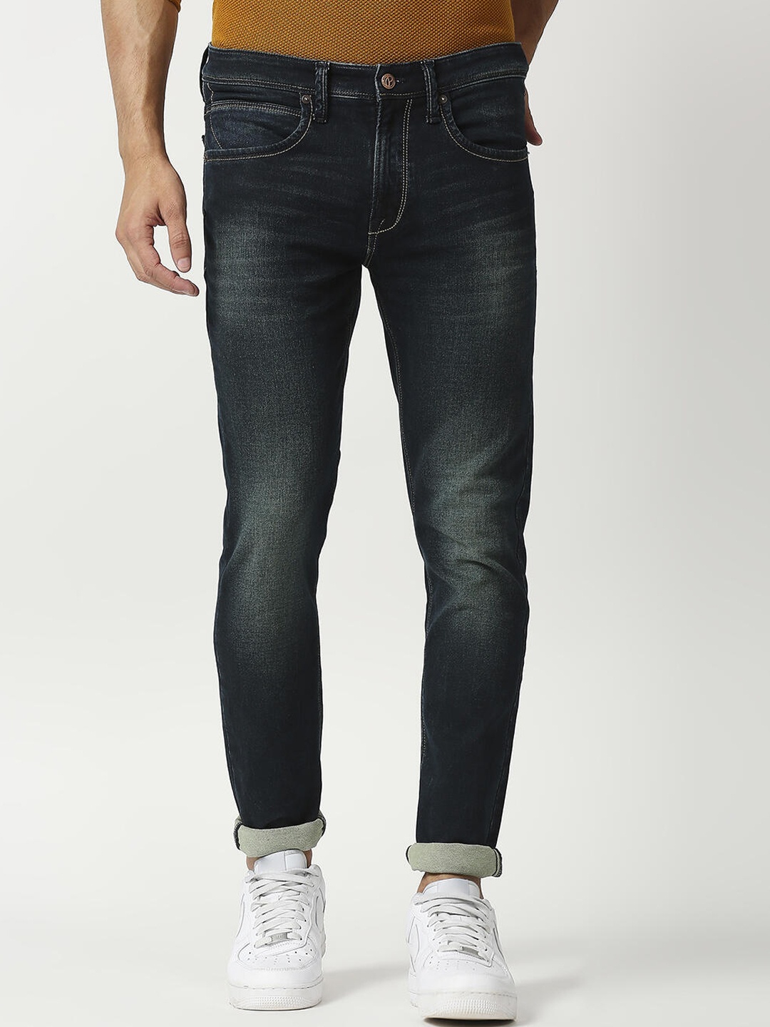

Pepe Jeans Men Green Skinny Fit Low Distress Heavy Fade Stretchable Jeans