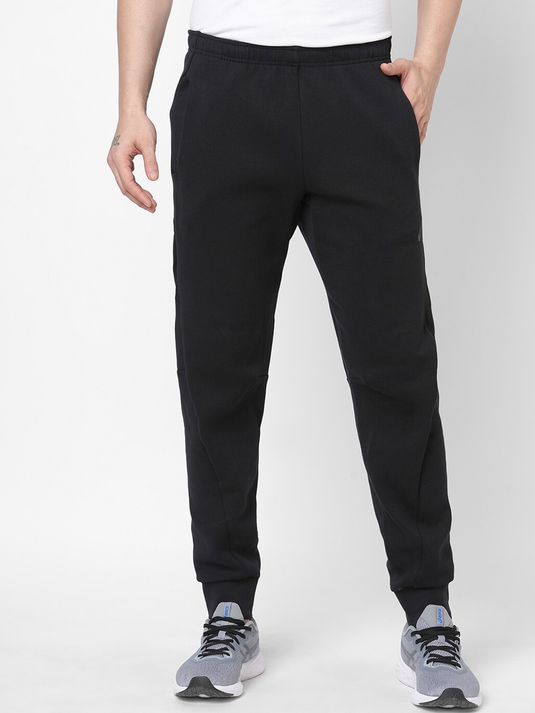 

ASICS Mobility Knit Men Black Solid Cotton Track Pants