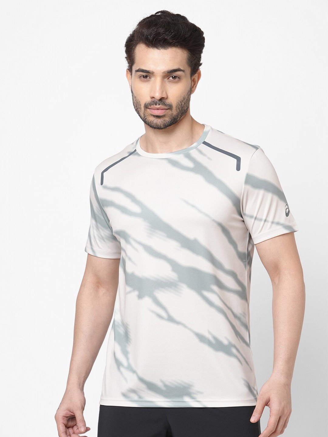 

ASICS Seasonal All Over Print SS Men Grey Printed T-shirt