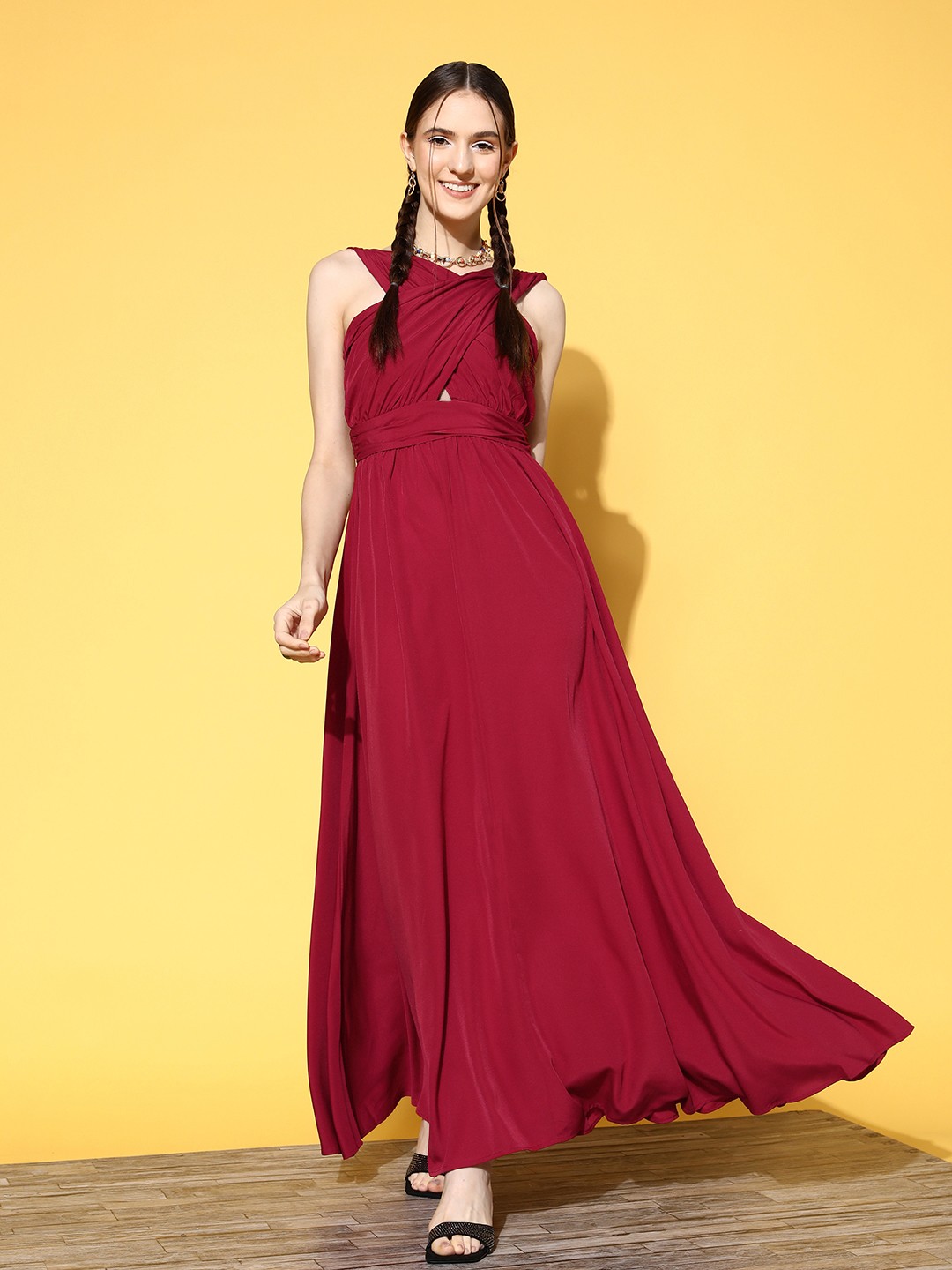 

Berrylush Lovely Red Solid Halter Neck Maxi Dress
