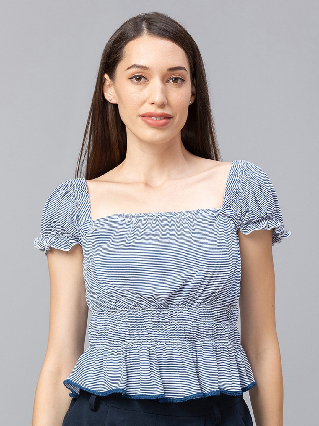 

Globus Blue Peplum Crop Top