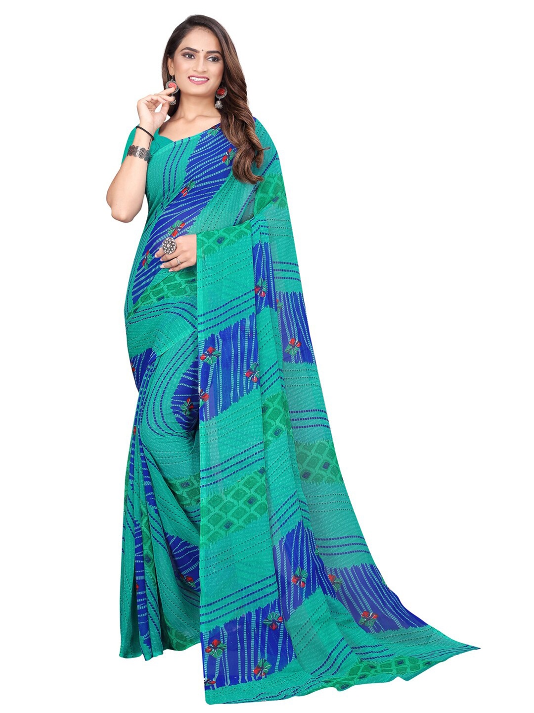 

SAADHVI Sea Green & Blue Floral Pure Georgette Bandhani Saree