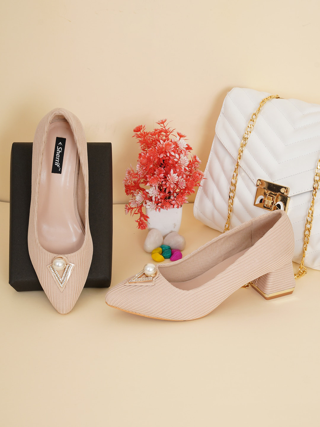 

Sherrif Shoes Women Beige Textured Party Block Heel