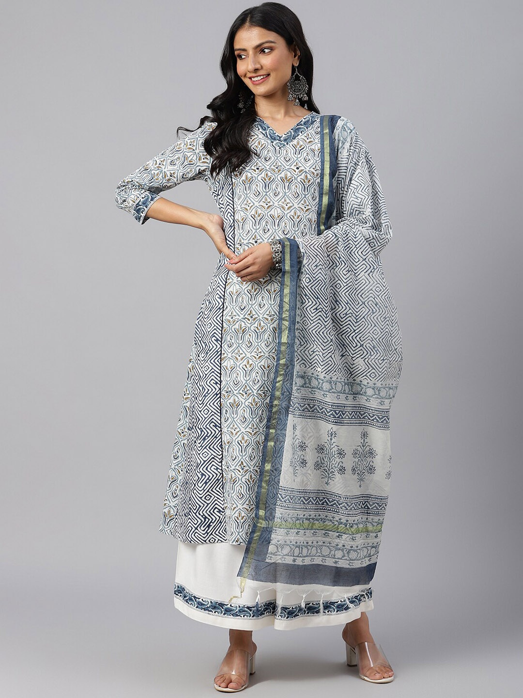 

SHRINKHLA Women White Floral Printed Pure Cotton Kurta with Palazzos & With Dupatta