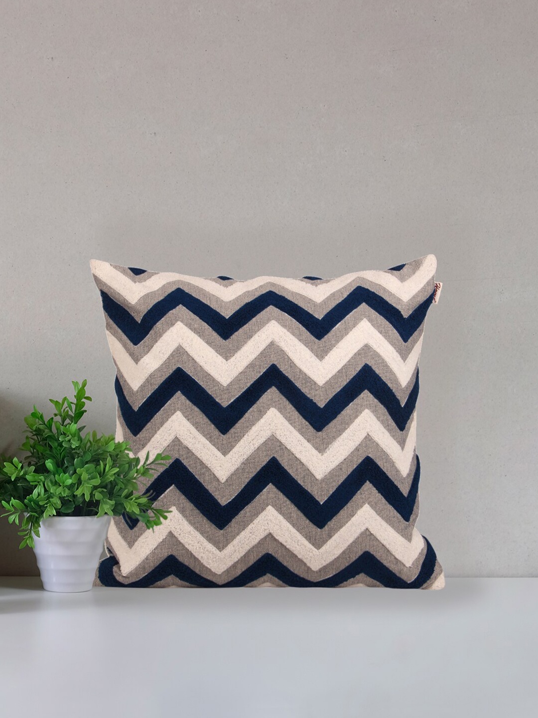 

Home Blue & White Square Cushion Covers