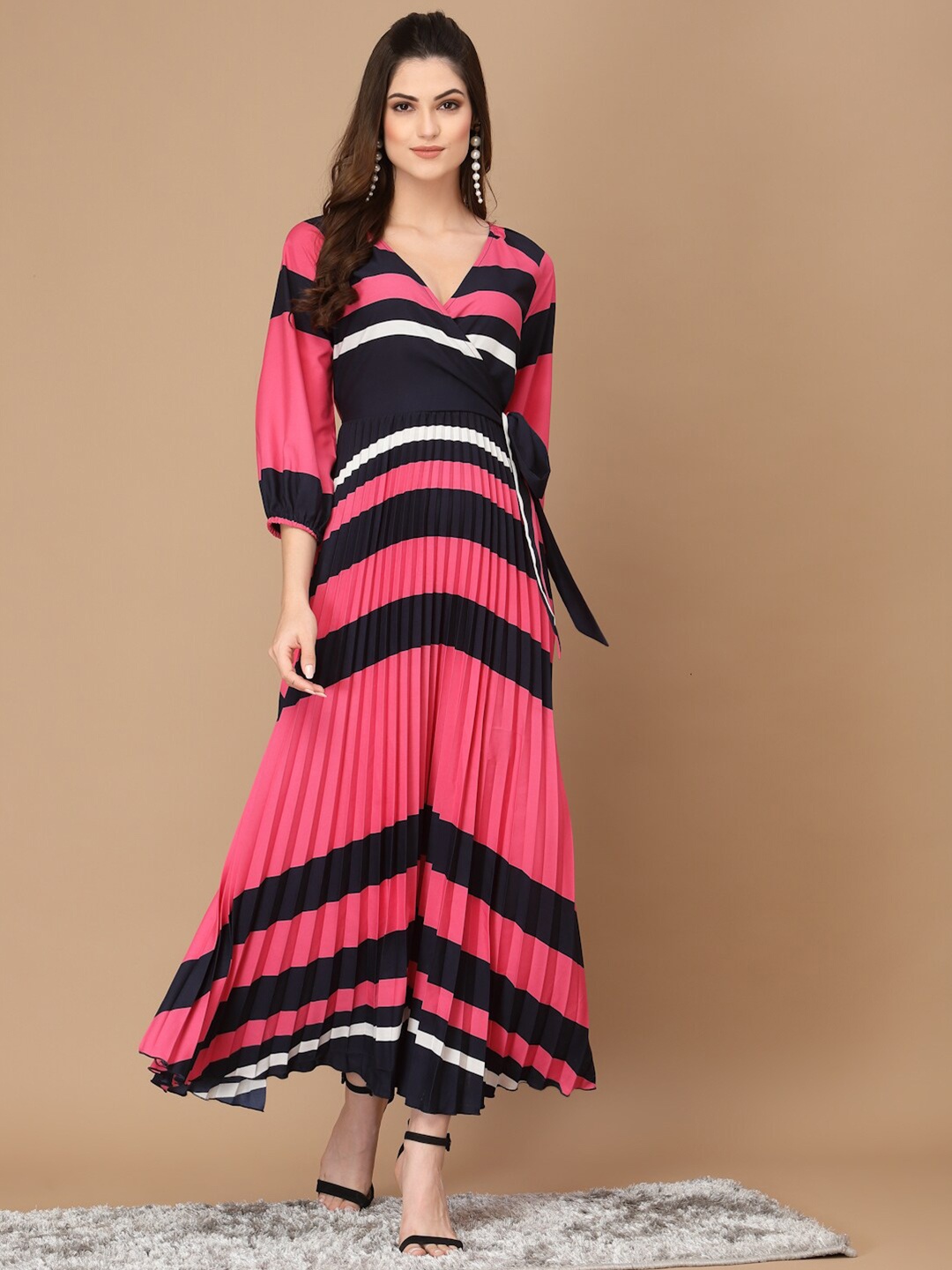 

KASSUALLY Women Coral & Navy Blue Striped Crepe Midi Dress