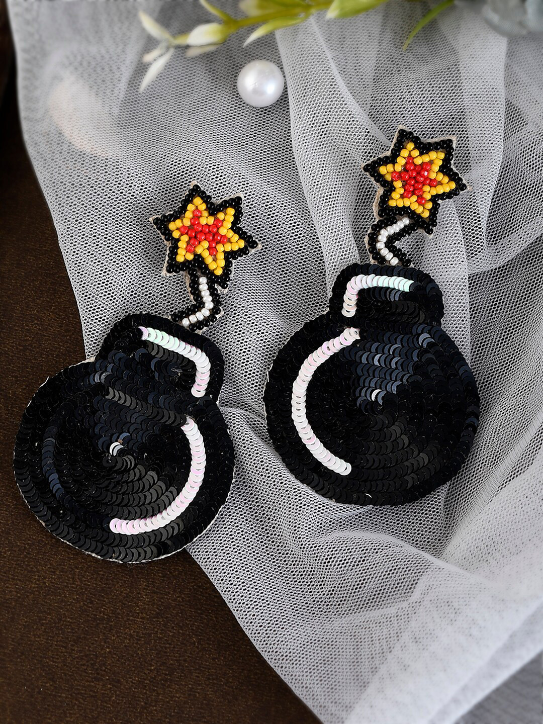 

Shoshaa Black & White Beads Fabric Drop Earrings