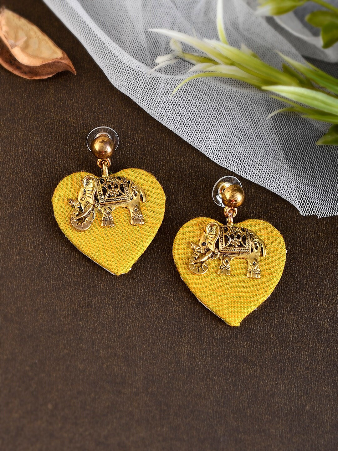 

Shoshaa Yellow Heart Shaped Drop Earrings