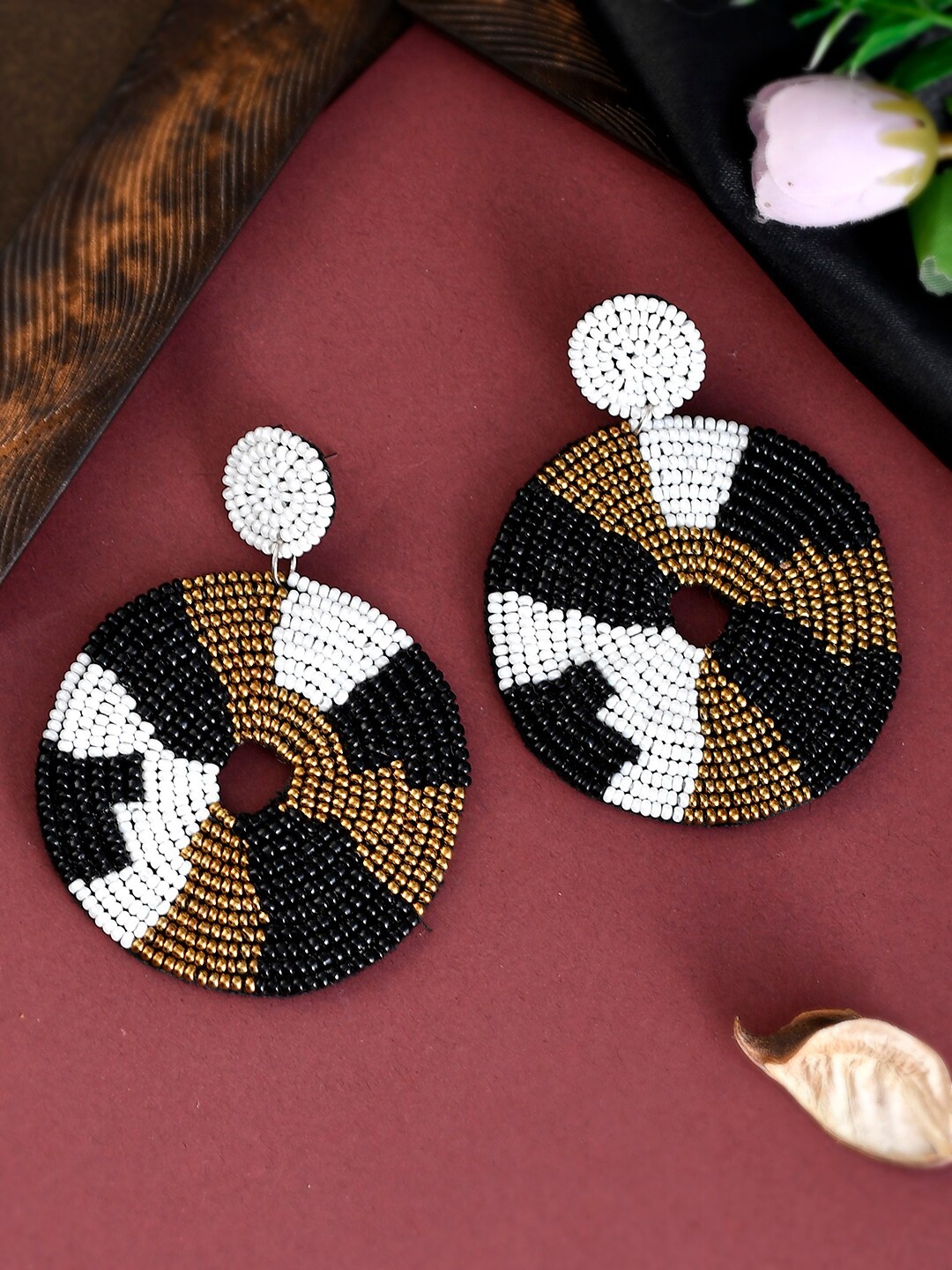 

Shoshaa Black Circular Brass Drop Earrings