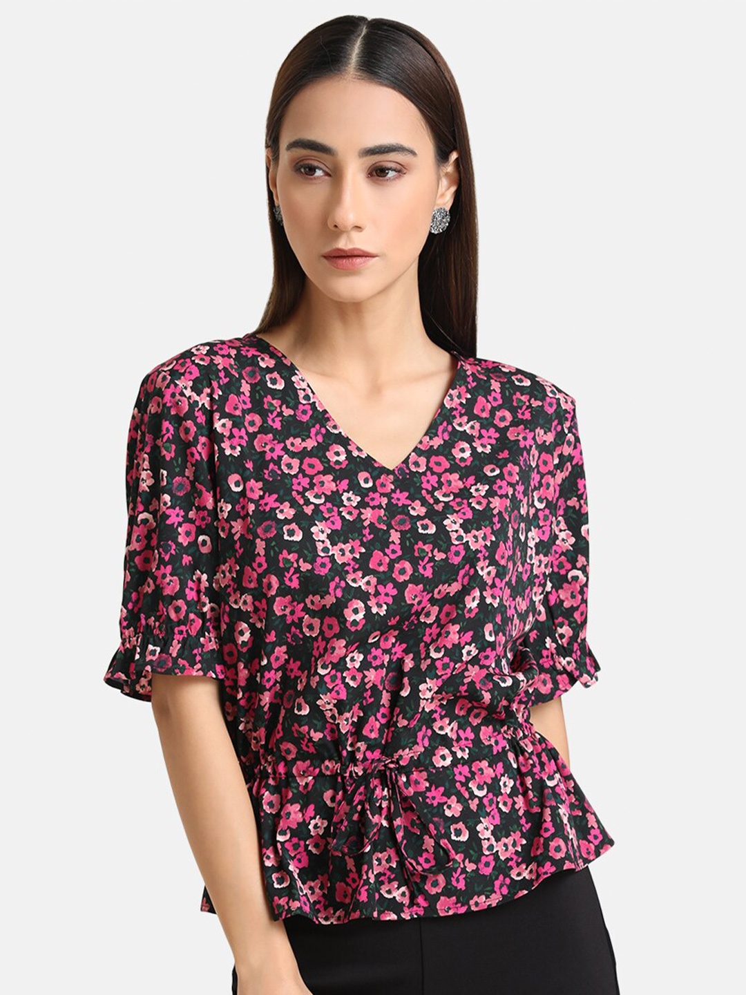 

Kazo Pink Floral Print Top