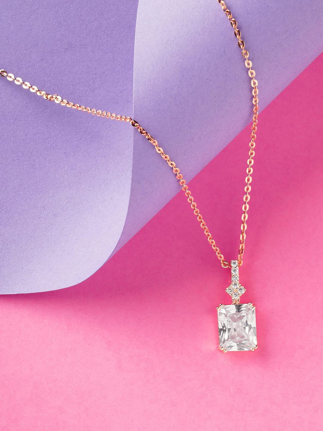

HOT AND BOLD Rose Gold & White Brass Rose Gold-Plated Oxidised Chain