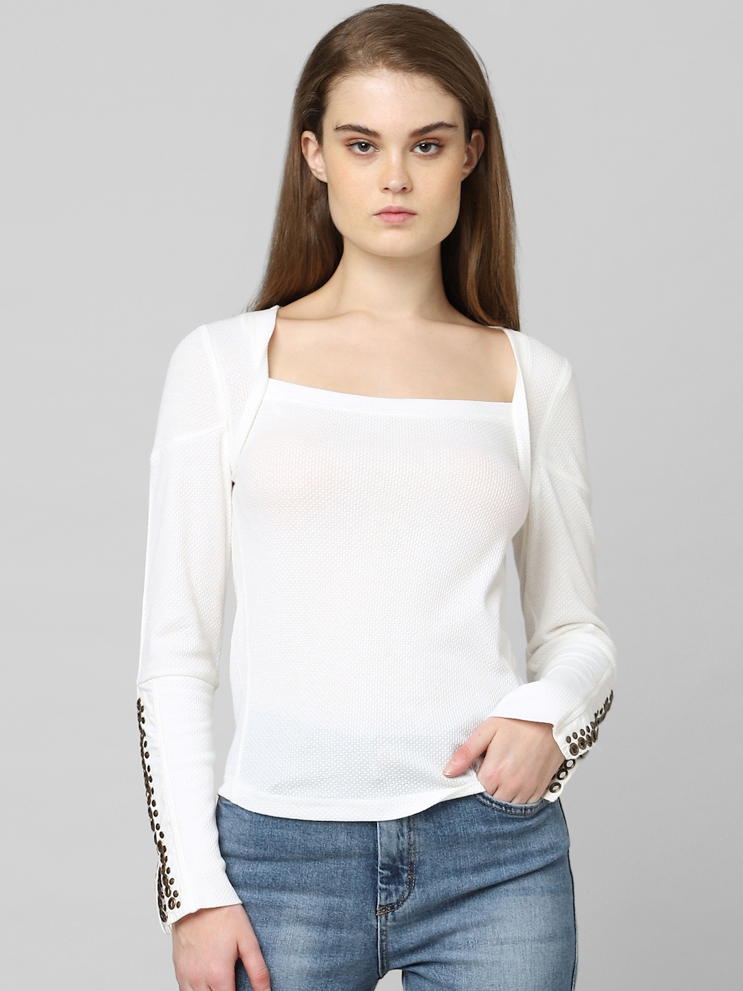 

ONLY Off White Solid Studded Sleeve Top