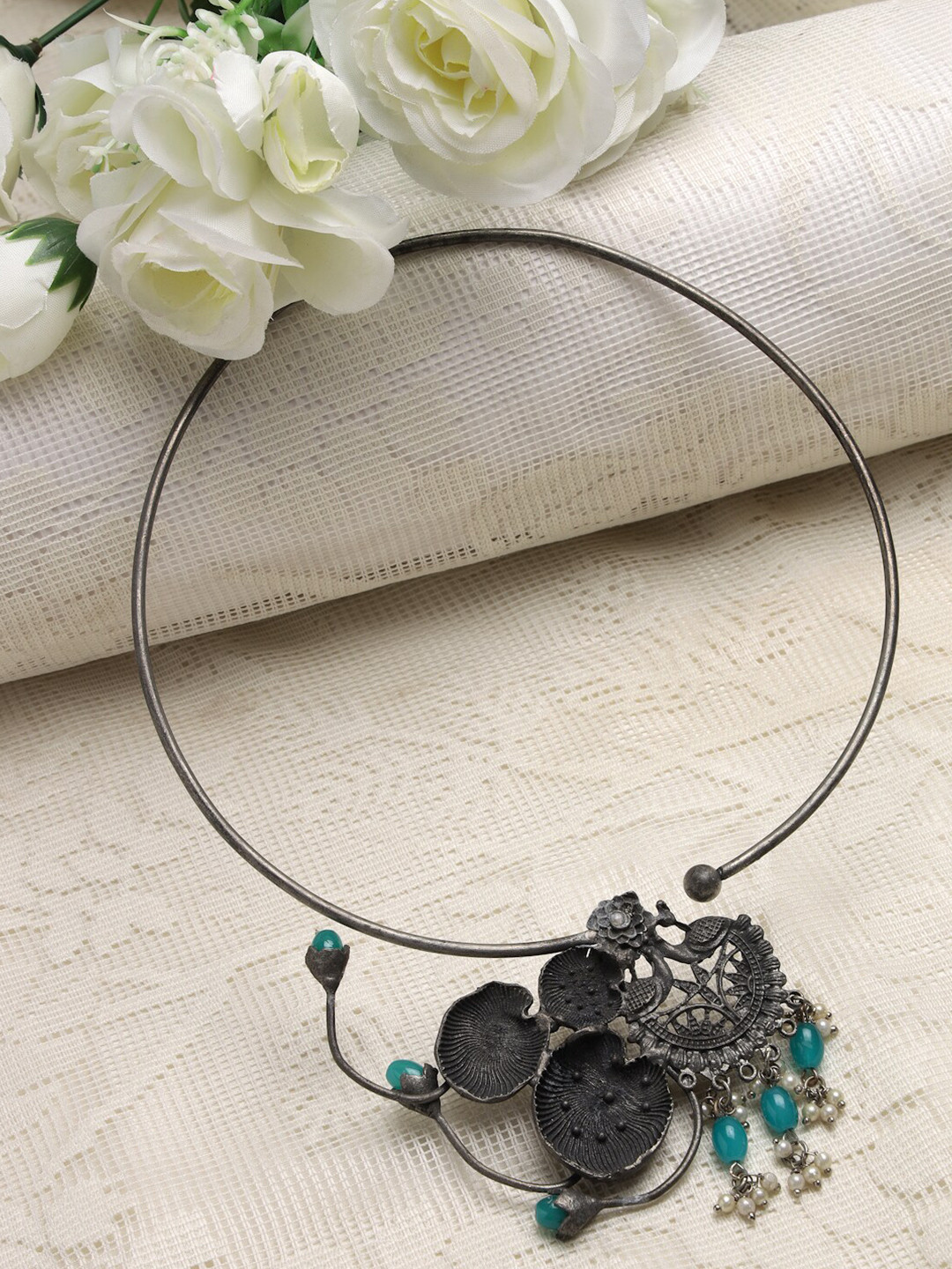 

Moedbuille Silver-Toned & Turquoise Blue Brass Silver-Plated Oxidised Necklace