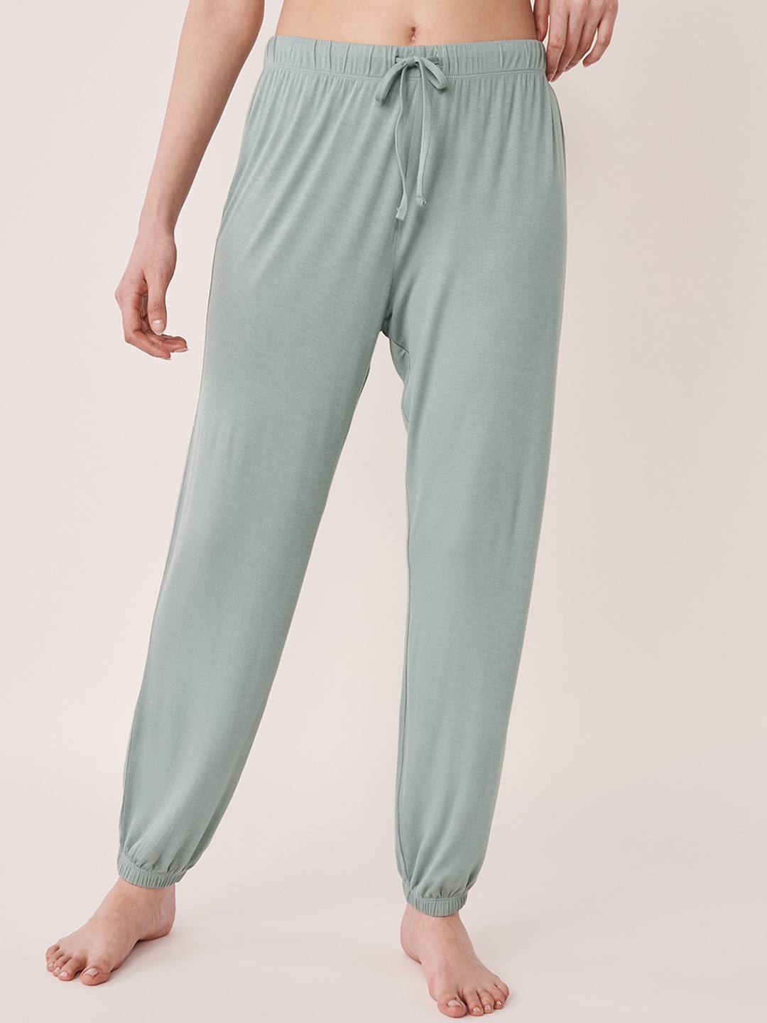 

La Vie en Rose Women Blue Solid Lounge Pants