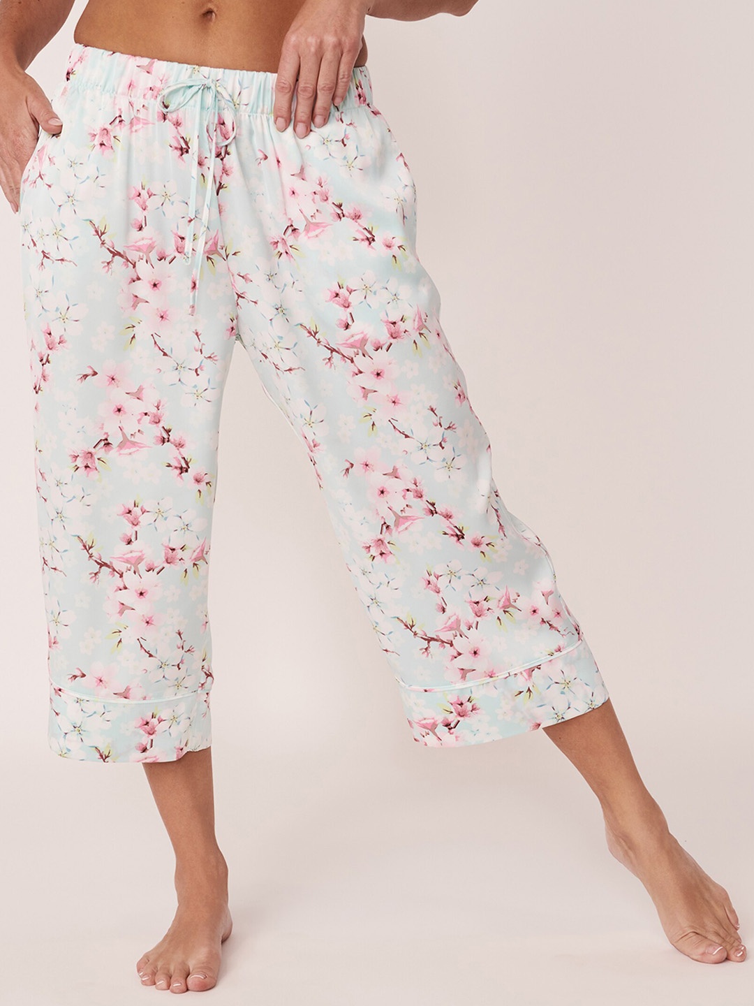 

La Vie en Rose Women Blue Printed Lounge Pants